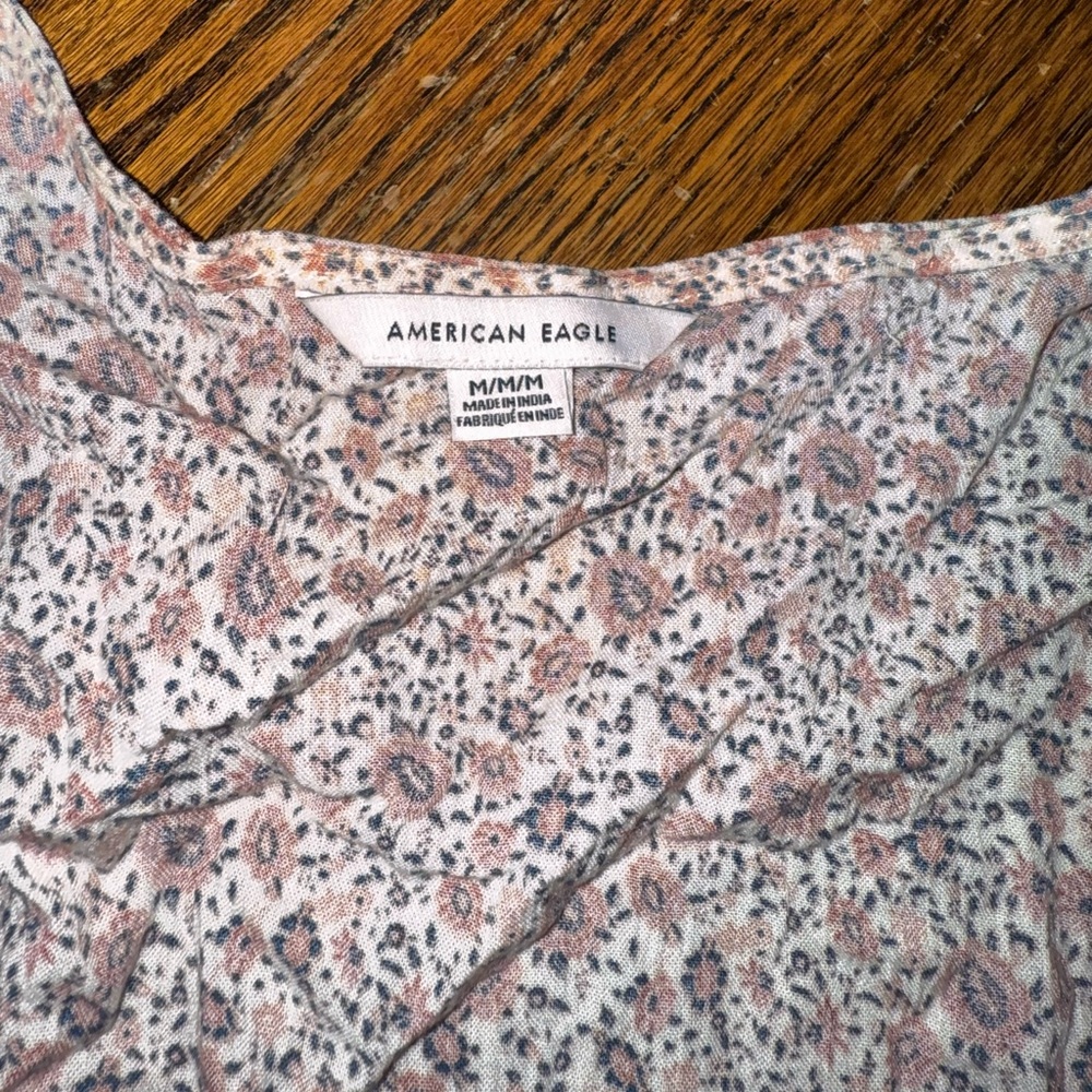 American Eagle Floral Top - Picture 2 of 6